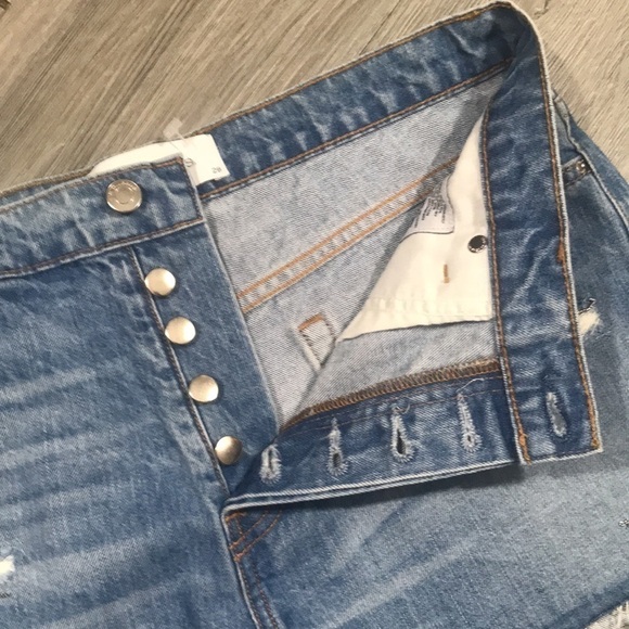 IRO NEW Gacily Chain Embellish Distress DenimShort - Picture 6 of 9